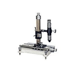 Travelling Microscope